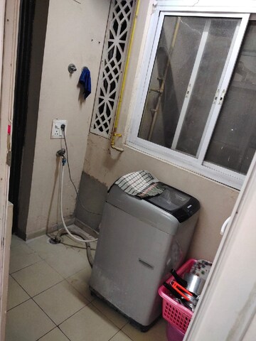 Furnished Amenities in 3.5 BHK Apartment at Ace Golfshire, Sector 150 – for Sale