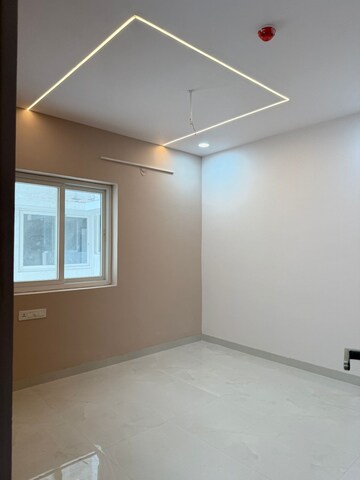 Room in 3 BHK Apartment at Rajapushpa Provincia, Narsingi – for Rent