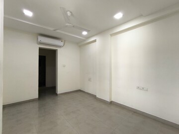 Room in 3 BHK Apartment at Rajapushpa Provincia, Narsingi – for Rent
