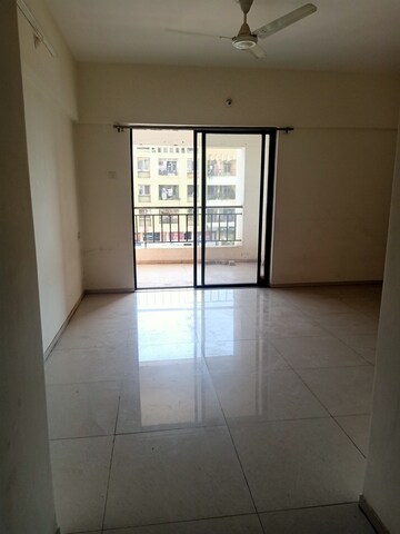 Room in 2 BHK Apartment at Dhanori – for Rent