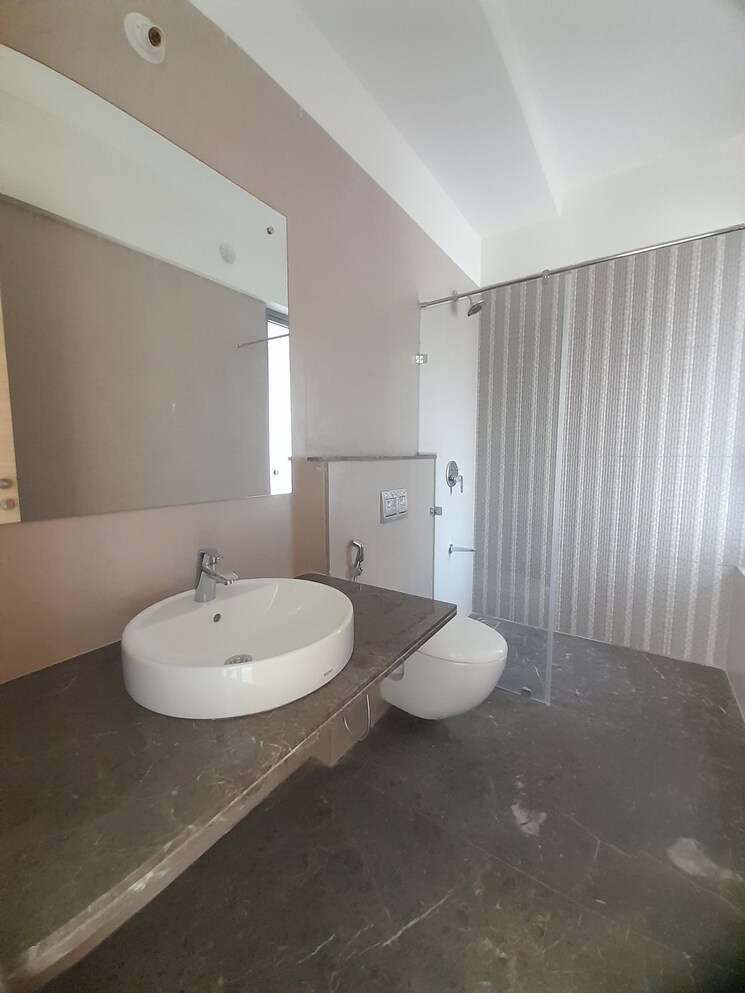 Bathroom, kalpataru-jade-residences 3 Bedroom 1850 Sq.Ft. Apartment In Baner Pune 8207200