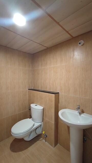 Bathroom in 3 BHK Apartment at Rajapushpa Provincia, Narsingi – for Rent