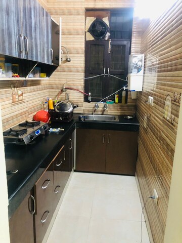 Kitchen in 1 BHK Builder Floor at Sector 39 – for Rent