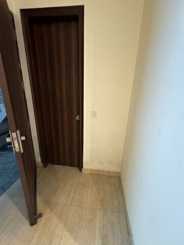 Room in 2 BHK Builder Floor at Sector 47 – for Rent