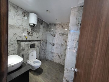 Bathroom in 1 RK Builder Floor at Sector 38 – for Rent