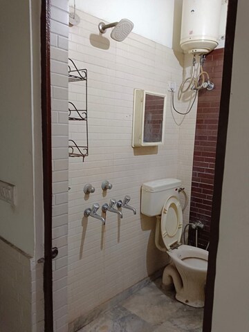 Bathroom in 2 BHK Builder Floor at Lajpat Nagar 4 – for Rent