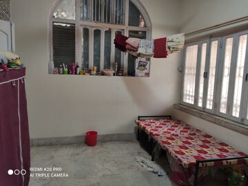 Room in  Pg at Tollygunge – for Rent