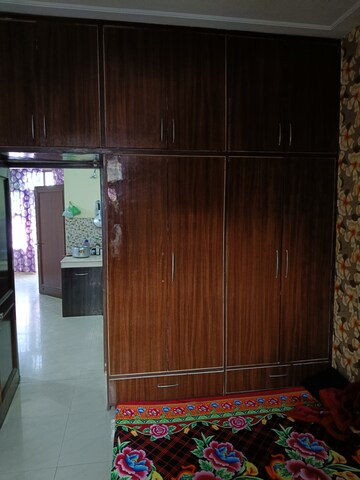 Furnished Amenities in 2 BHK Builder Floor at Kishanpura – for Sale