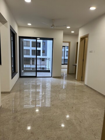 Room in 2 BHK Apartment at Rama Metro Life, Tathawade – for Rent