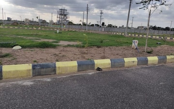 Plot For Sale in Chandapura