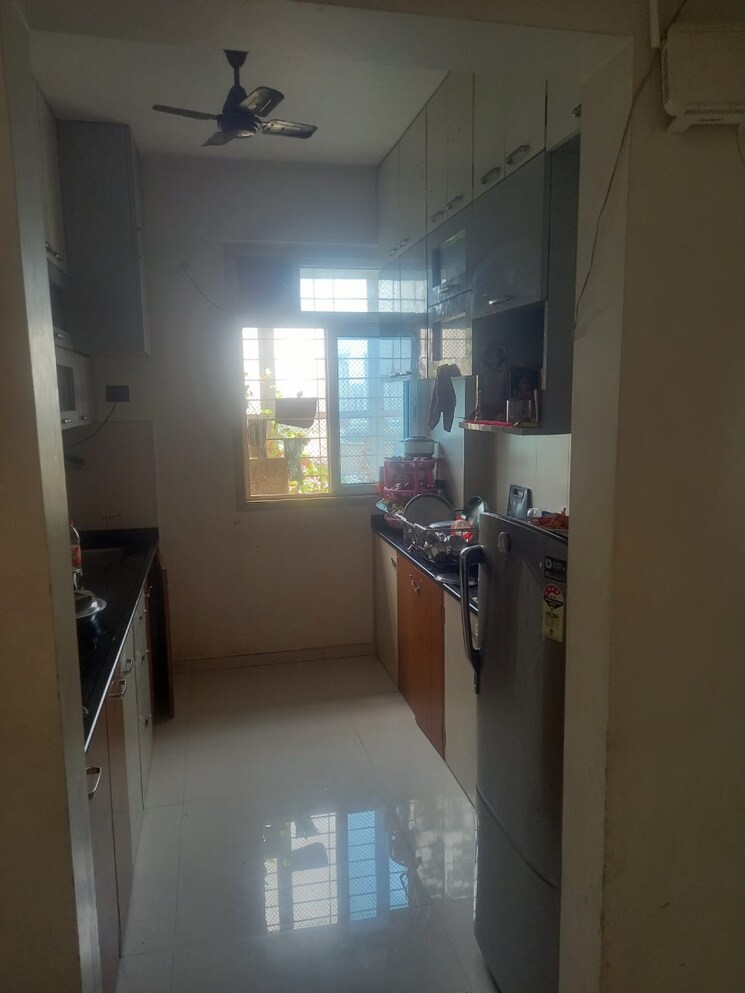 Bathroom, vijay-annex-29 2 Bedroom 786 Sq.Ft. Apartment In Waghbil Thane 8207406