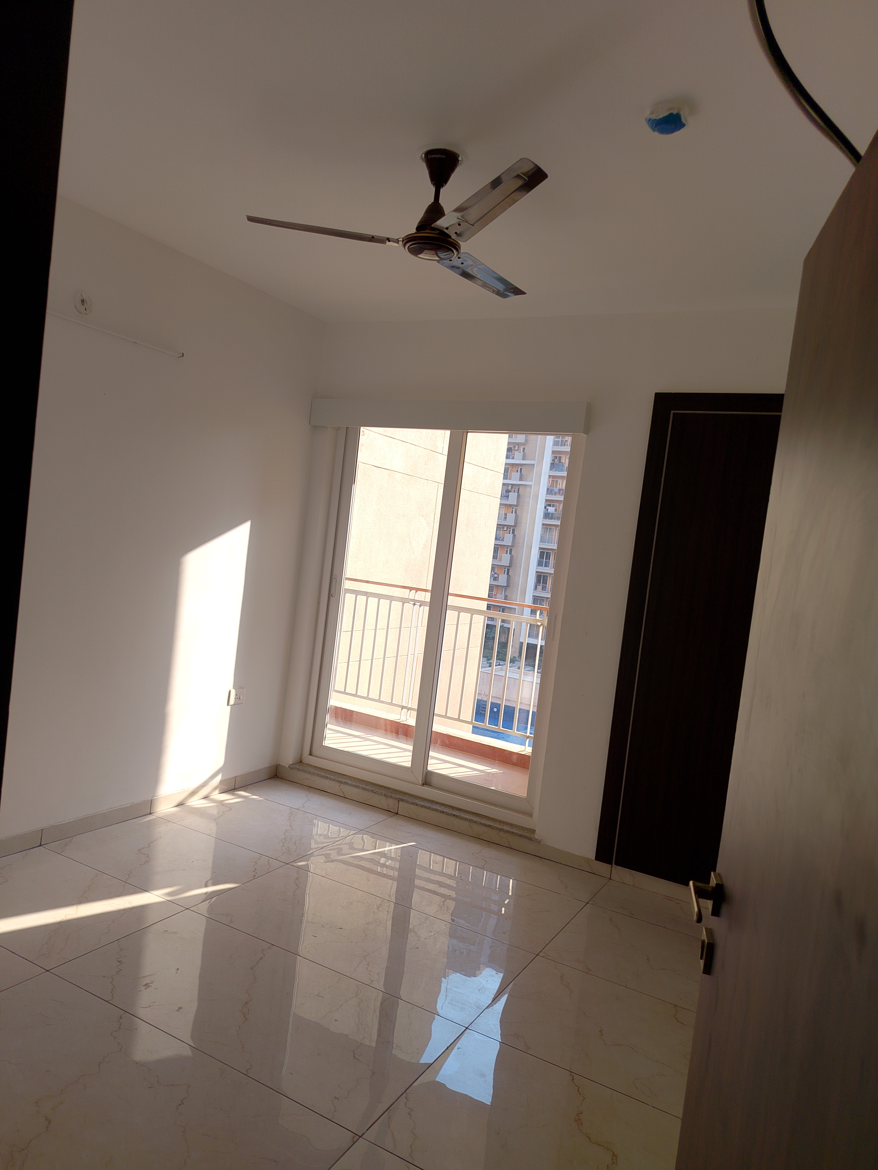 3 BHK 1611 Sq.Ft. Apartment in Rishita Manhattan