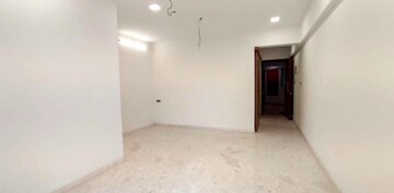 2.5 BHK Apartment For Rent in Ekta Tripolis, Goregaon West