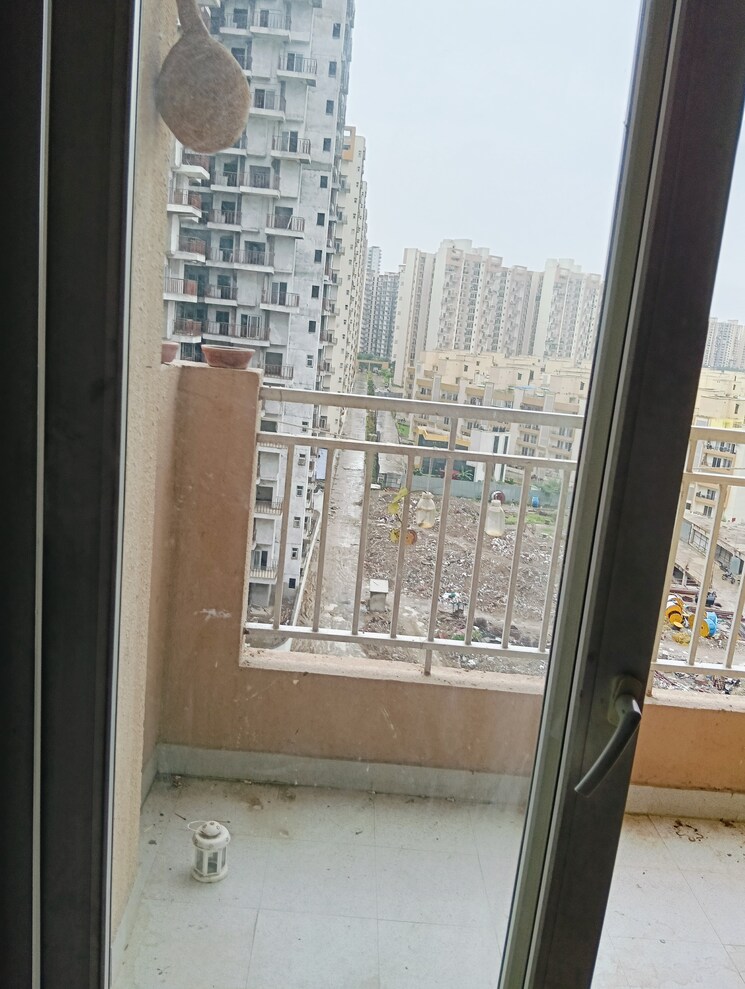 Balcony, hawelia-valenova-park 3 Bedroom 1870 Sq.Ft. Apartment In Tech Zone 4 Greater Noida Greater Noida 8207455