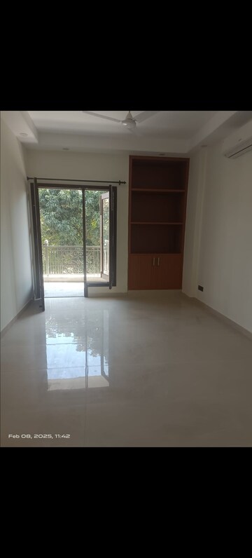 Room in 3 BHK Builder Floor at East Of Kailash – for Rent