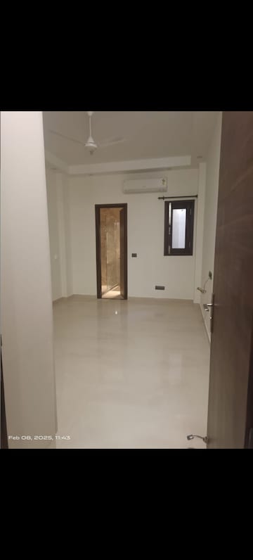 3 BHK Builder Floor For Rent in Shivalik Colony Delhi  8207511