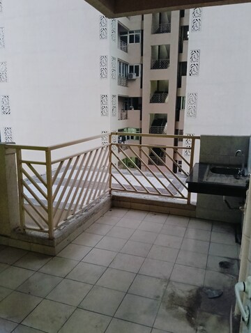 Staircase in 3 BHK Apartment at Gaur Saundaryam, Tech Zone 4 Greater Noida – for Rent