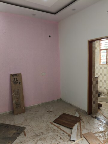 Room in 3 BHK Independent House at Dhakoli Village – for Sale