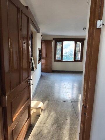 Building Lobby in 2 BHK Builder Floor at Sector 21 – for Rent