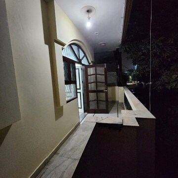 Balcony in 5 BHK Villa at Sushant Lok I – for Rent