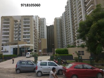  Plot – Nearby View at Yamuna Expressway - for Sale