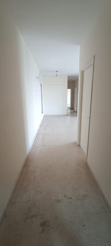 Building Lobby in 3 BHK Apartment at Kalpataru Hills, Manpada – for Rent