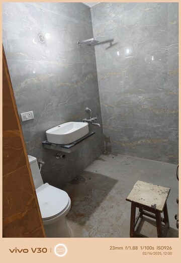 Bathroom in 2 BHK Independent House at Gomti Nagar – for Rent