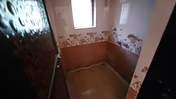 Bathroom in 1 BHK Apartment at Mayuresh CHS Virar East, Virar East – for Rent