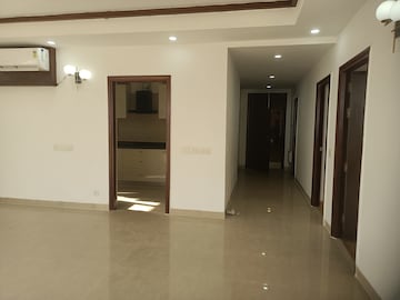 Building Lobby in 2 BHK Apartment at Jaypee Greens Kalypso Court, Sector 128 – for Rent