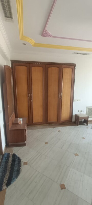 Bedroom in 3 BHK Apartment at Soham Garden, Manpada – for Rent
