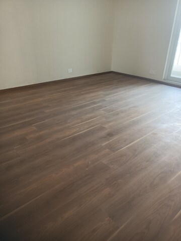 Room in 3.5 BHK Apartment at The 3C Lotus Panache, Sector 110 – for Rent