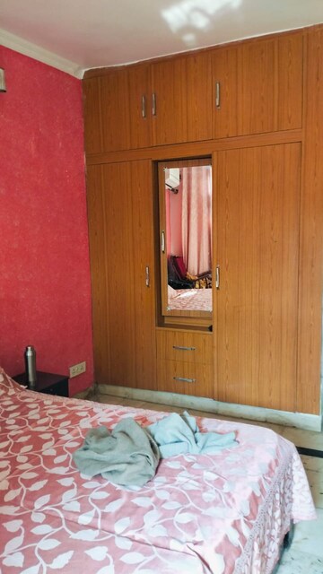 Bedroom in 3 BHK Builder Floor at Akriti Complex, Vaishali Sector 6 – for Rent