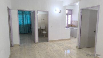 Room in 3 BHK Apartment at Sarvome Shree Homes, Sector 45 – for Sale