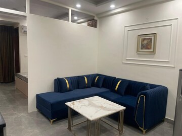 Master Bedroom in 1.5 BHK Builder Floor at DLF City Phase III, Sector 24 – for Rent