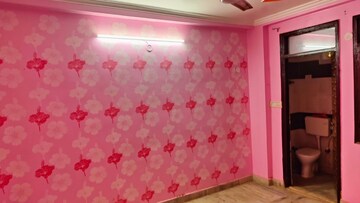 Furnished Amenities in 2.5 BHK Builder Floor at Nawada – for Rent