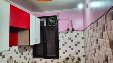 Kitchen in 2.5 BHK Builder Floor at Nawada – for Rent