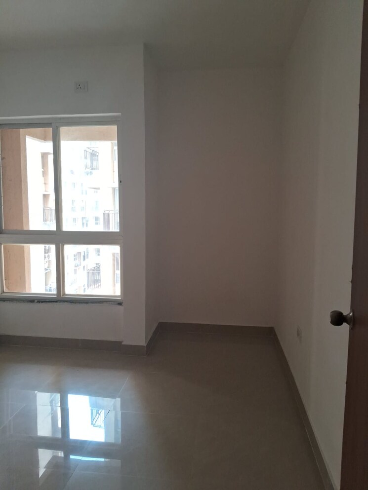 Room, db-orchid-ozone 1 Bedroom 585 Sq.Ft. Apartment In Dahisar East Mumbai 8207862