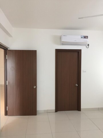 Room in 3 BHK Apartment at Aparna Cyber Life, Nallagandla – for Rent