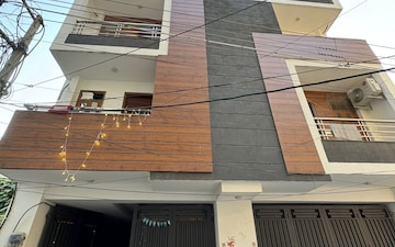 2 BHK Builder Floor For Rent in Sector 7