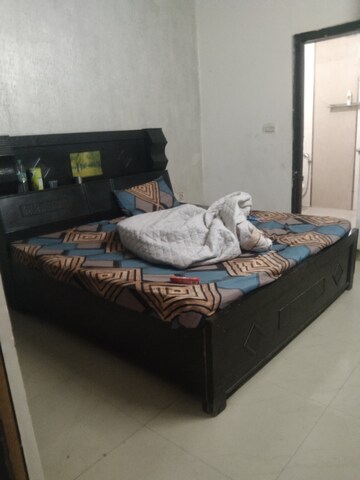 Bedroom in 2 BHK Builder Floor at Gyan Khand – for Rent