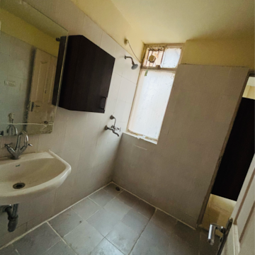 Bathroom in 3 BHK Apartment at Tulip White, Sector 69 – for Rent