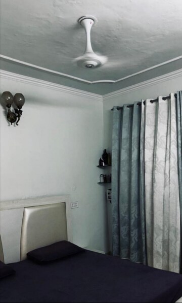 Furnished Amenities in 3 BHK Builder Floor at Dhakoli Village – for Sale