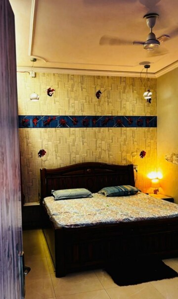 Bedroom in 3 BHK Builder Floor at Dhakoli Village – for Sale