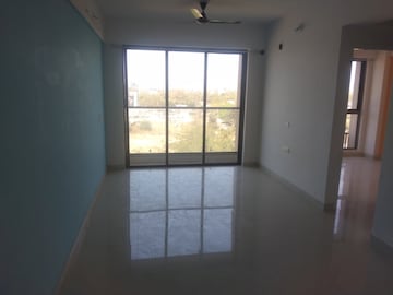 2 BHK Apartment For Rent in Vaishnodevi Circle Ahmedabad  8207987