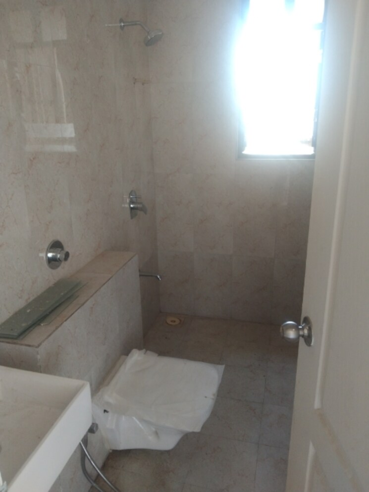Bathroom, vaishnodevi circle 2 Bedroom 1100 Sq.Ft. Apartment In Vaishnodevi Circle Ahmedabad 8207987