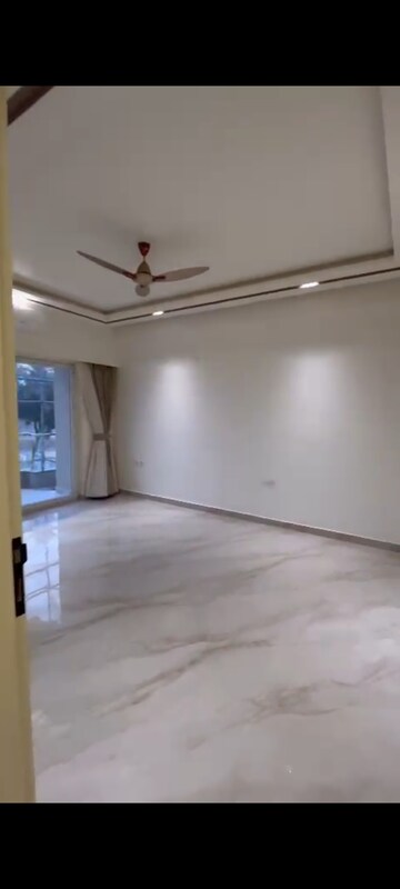 Room in 4 BHK Builder Floor at Sector 84 – for Sale