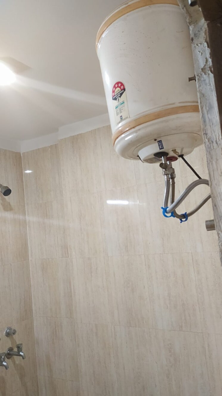 Bathroom, nbcc-heights 3 Bedroom 1765 Sq.Ft. Apartment In Sector 89 Gurgaon 8208031