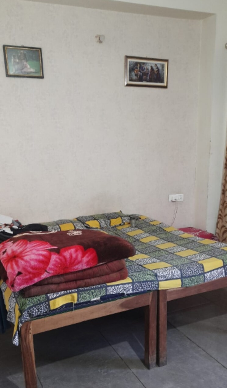 Bedroom, vip road 3 Bedroom 1250 Sq.Ft. Builder Floor In Vip Road Zirakpur 8208015