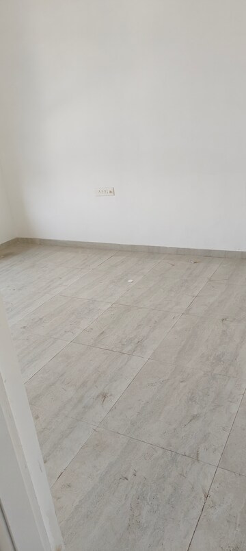Room in 2 BHK Apartment at Mittal High Mont, Hinjewadi – for Rent