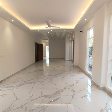 Building Lobby in 4 BHK Builder Floor at Sushant Lok I – for Rent